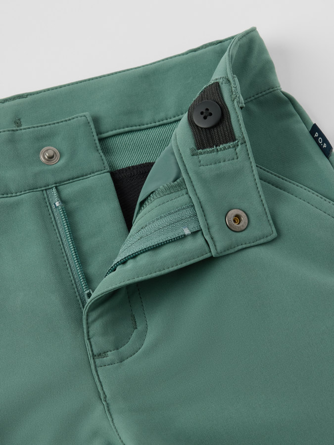 Vettä hylkivät ulkoiluhousut trek