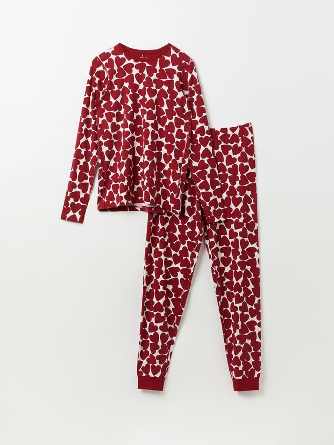 Aikuisten kaksiosainen pyjama sydänkuviolla
