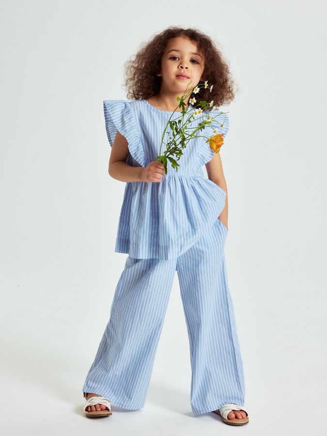 Raidalliset housut Raidalliset housut