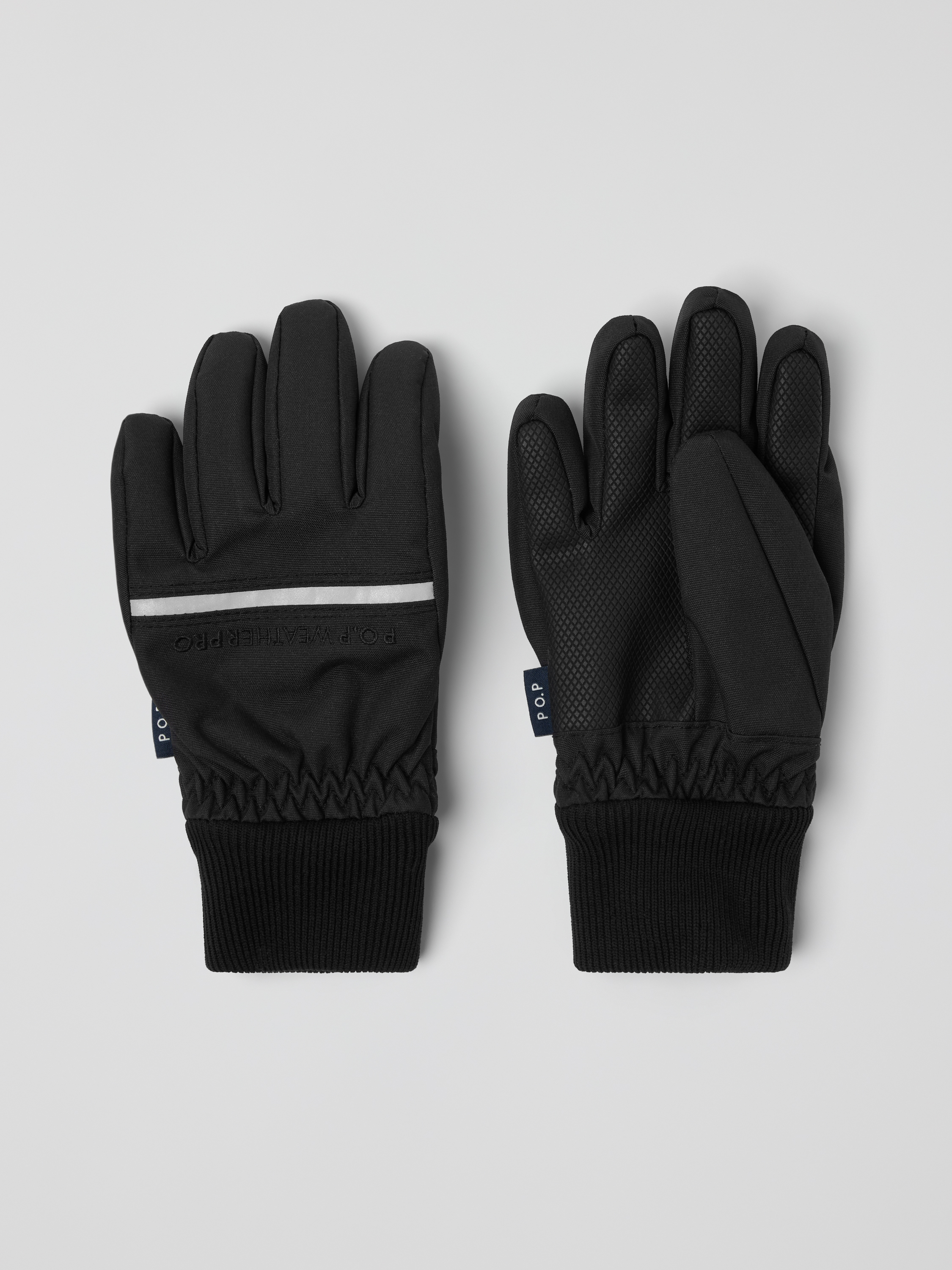 Kuorihanskat resorilla vedenpitävät