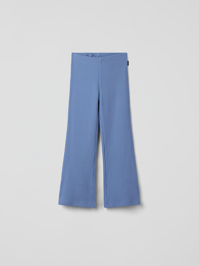 Ribatut levenevälahkeiset leggingsit