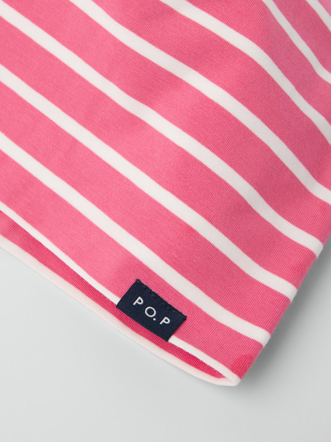 Raidallinen trikoopipo Raidallinen trikoopipo