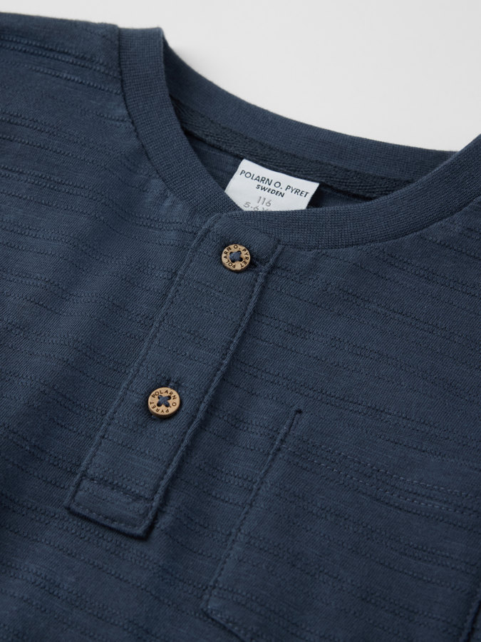 Pitkähihainen paita