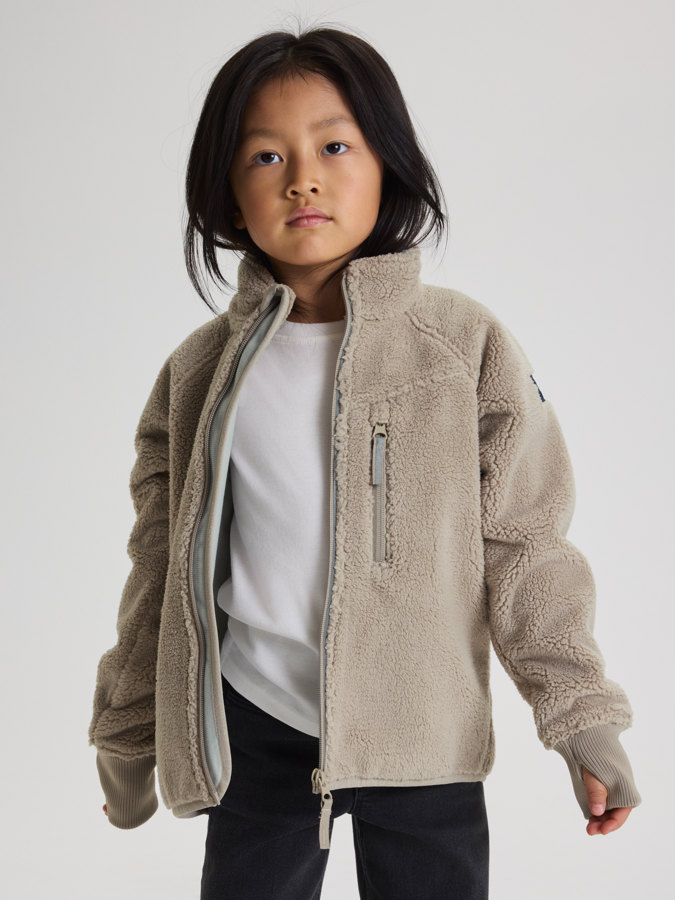 Tuulenpitävä pilefleecetakki