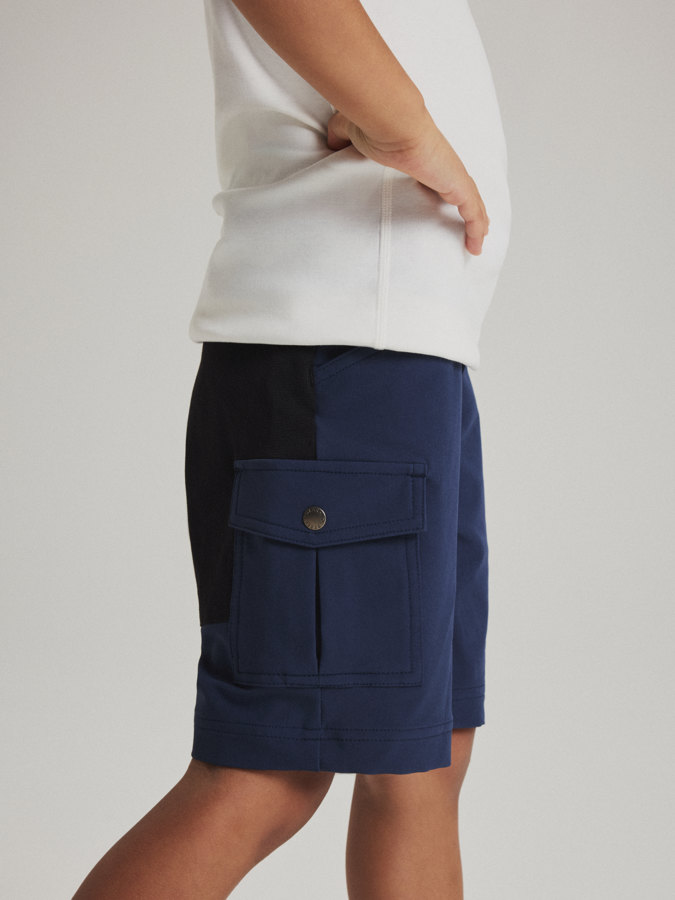 Vettähylkivät ulkoilushortsit