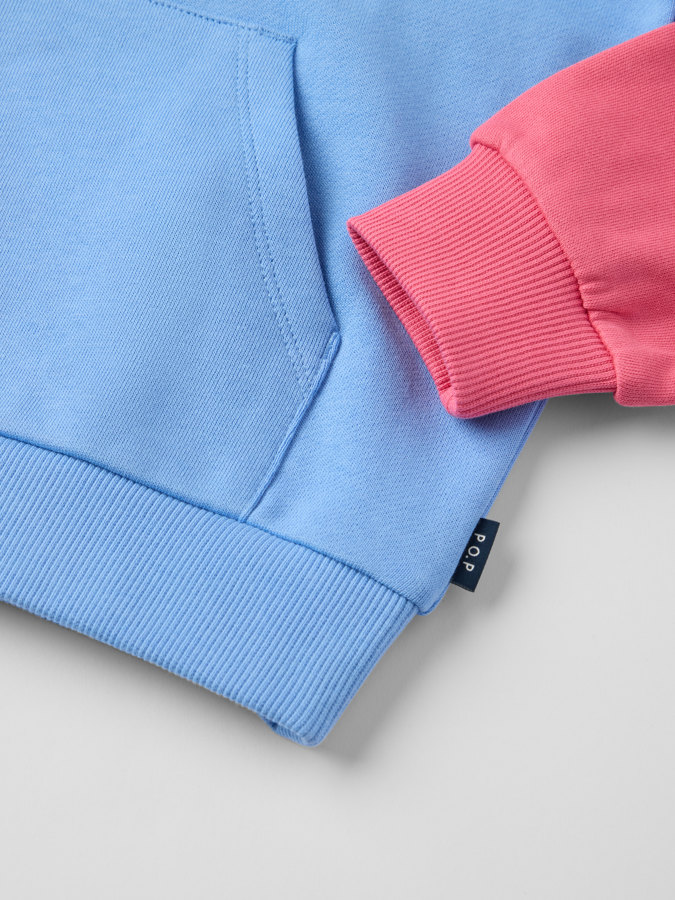 Collegepaita taskulla Collegepaita taskulla