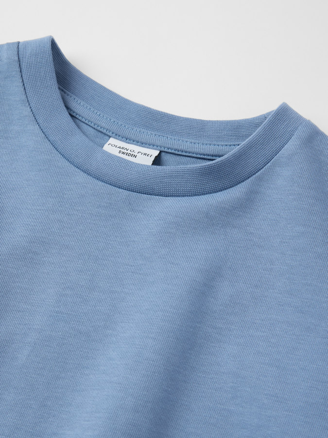 Pitkähihainen t-paita