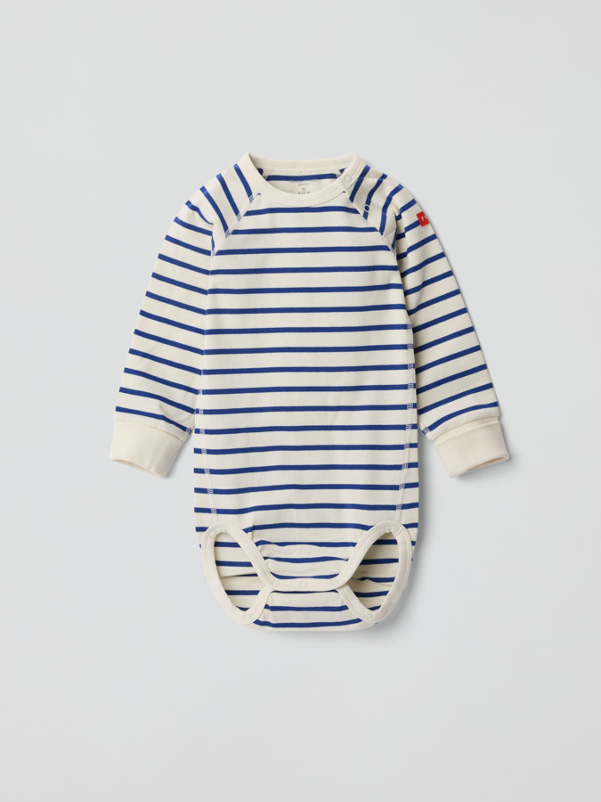 Jatkopitoinen body raidallinen Jatkopitoinen body raidallinen