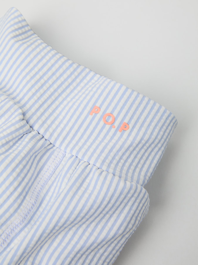 Raidallinen uimavaippa