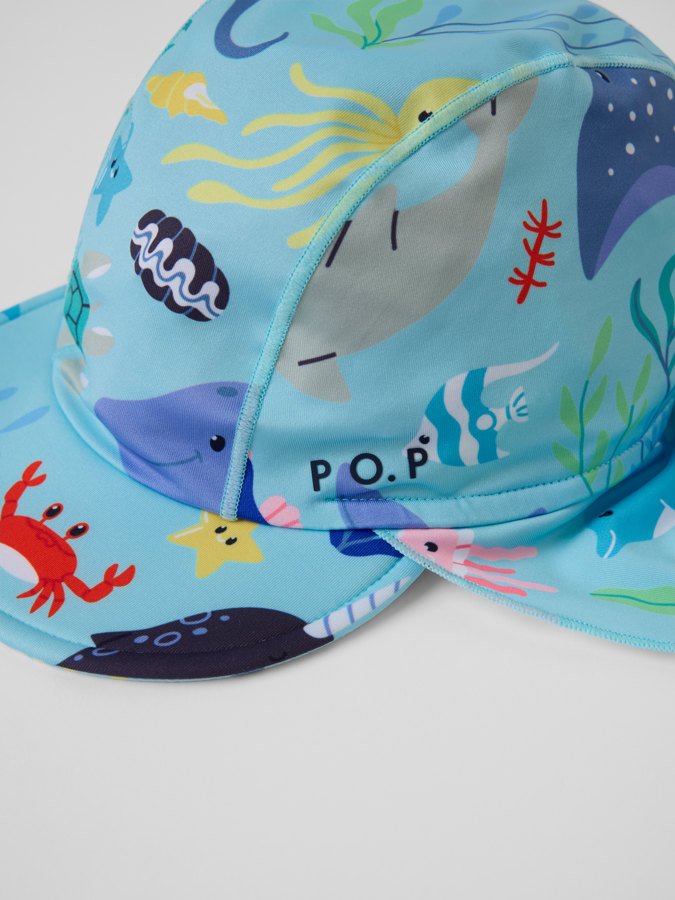 UV-lippalakki niskasuojalla