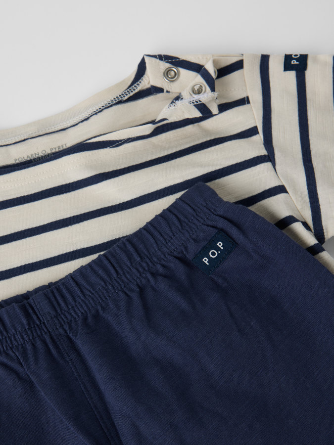 Setti body ja shortsit