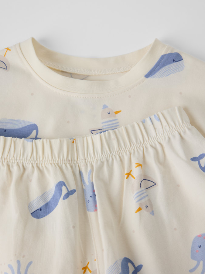 Lyhythihainen pyjama kalat