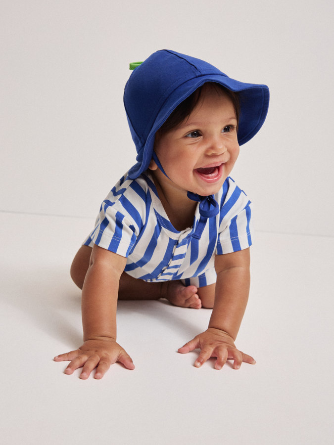 Lyhythihainen jumpsuit raidallinen