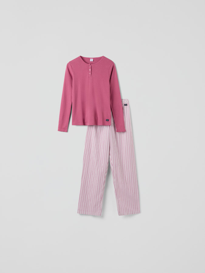 Pyjamapakkaus aikuinen