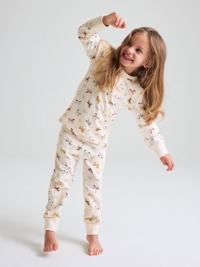 Pyjamat Hevoset