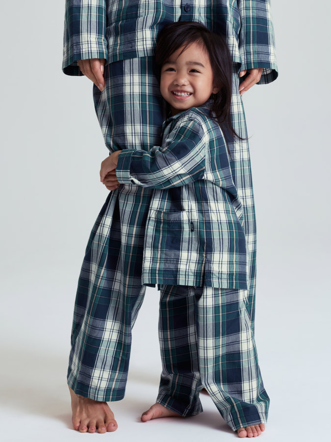 Aikuisten kaksiosainen pyjama