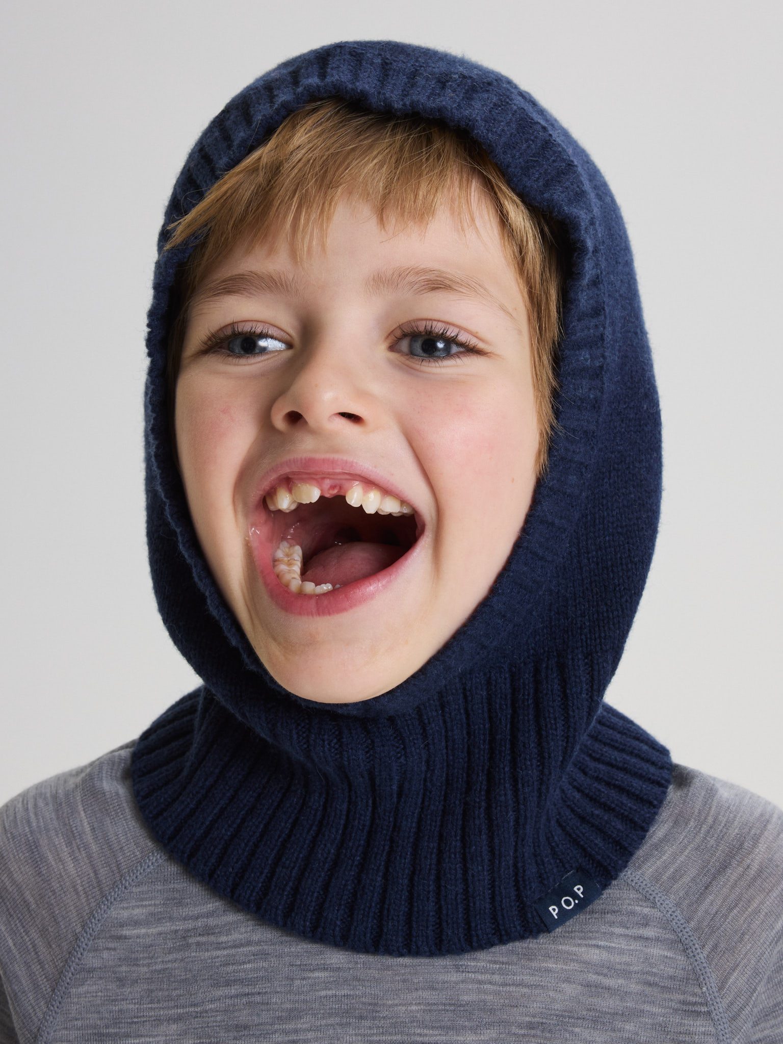 Kypärämyssy villasekoitetta