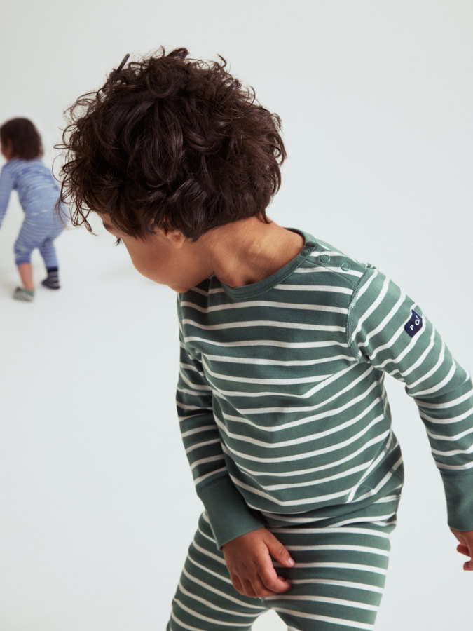 Pitkähihainen t-paita raidallinen Pitkähihainen t-paita raidallinen