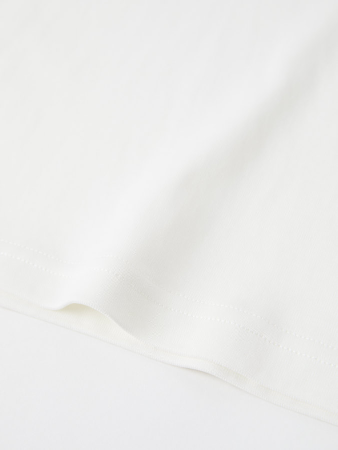 Pitkähihainen t-paita Pitkähihainen t-paita