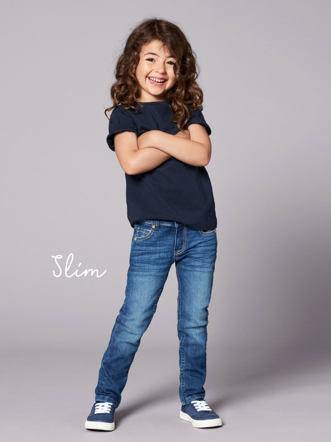 Slim-malliset farkut Slim-malliset farkut