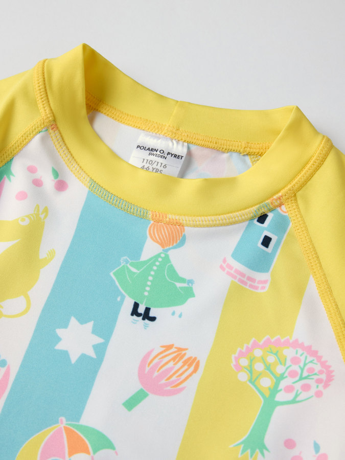 Pitkähihainen UV-paita muumikuviolla Pitkähihainen UV-paita muumikuviolla