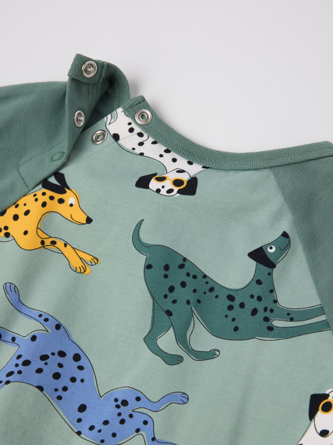 Pitkähihainen t-paita dalmatialaiset Pitkähihainen t-paita dalmatialaiset