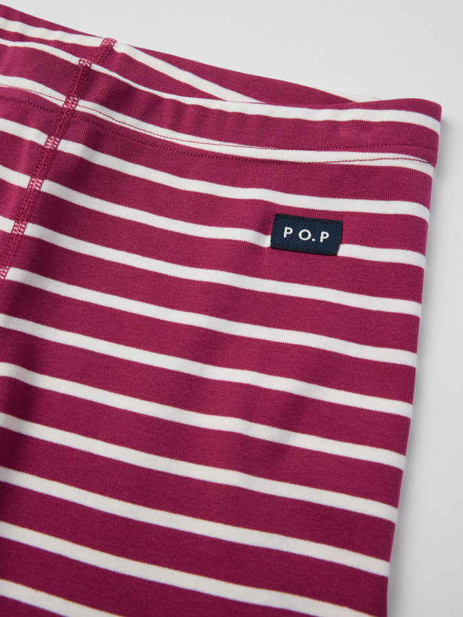 Raidallinen oloasu aikuisille Raidallinen oloasu aikuisille