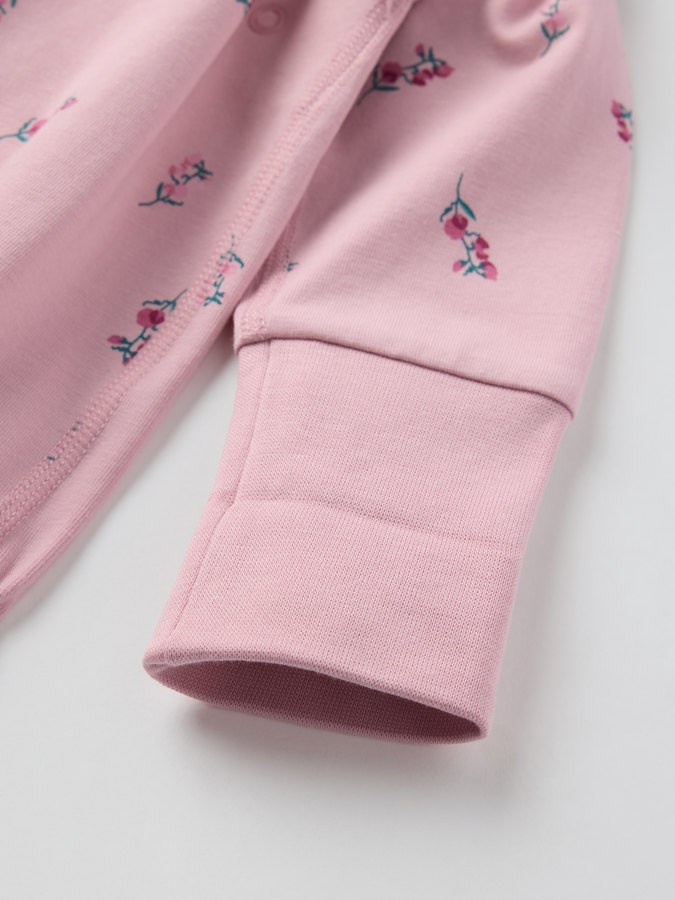 Pidennettävä kietaisubody kukallinen Pidennettävä kietaisubody kukallinen