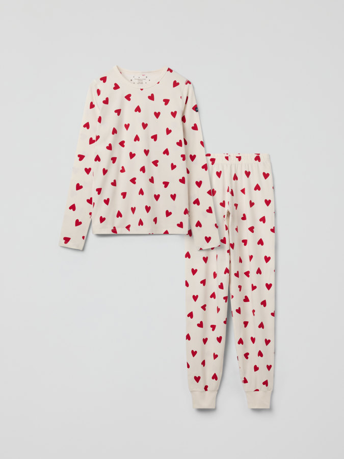 Aikuisten pyjama sydänkuviolla Aikuisten pyjama sydänkuviolla