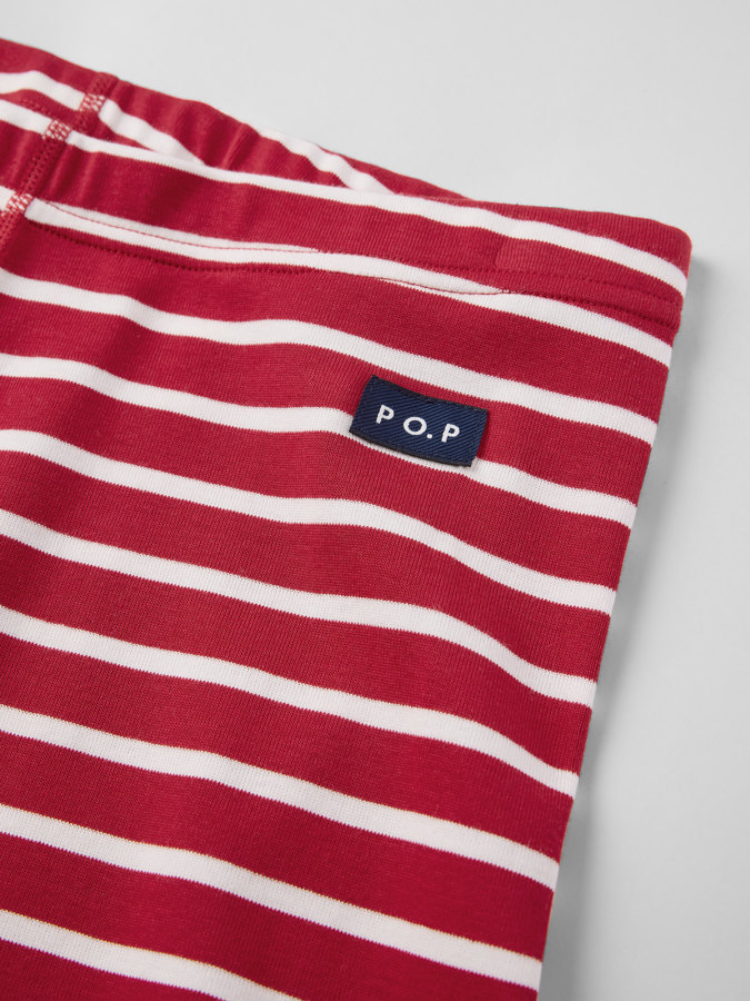 Raidallinen oloasu aikuisille Raidallinen oloasu aikuisille