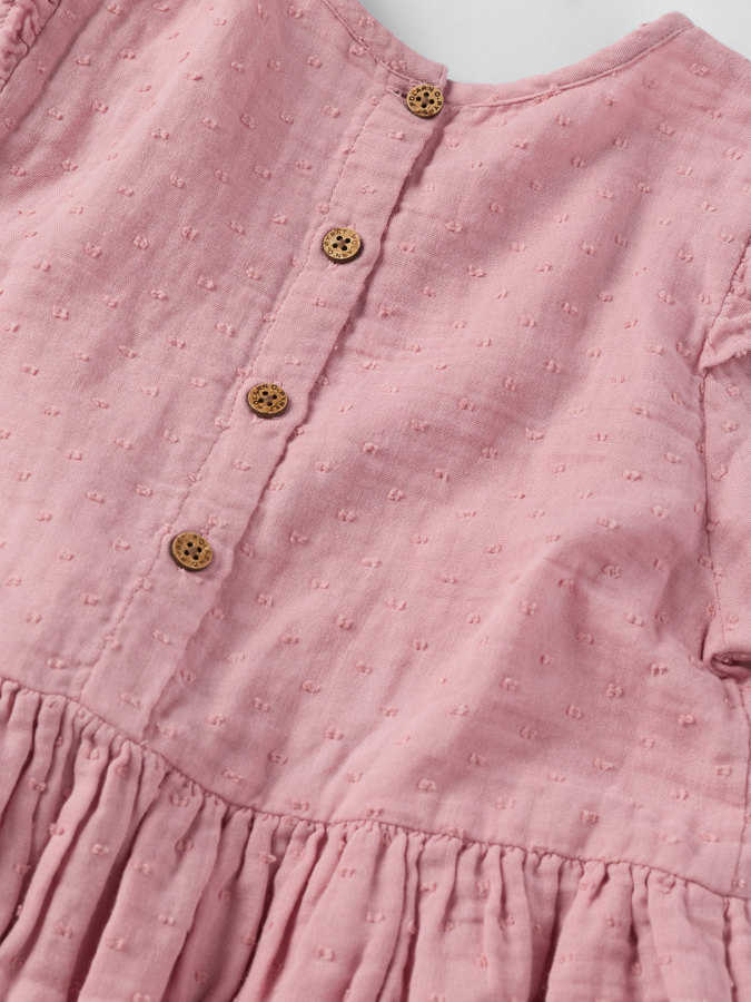 Vauvan röyhelömekko Vauvan röyhelömekko