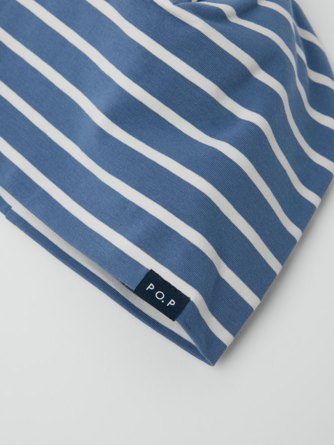 Raidallinen trikoopipo Raidallinen trikoopipo