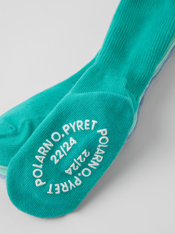 3 paria liukuestesukkia 3 paria liukuestesukkia