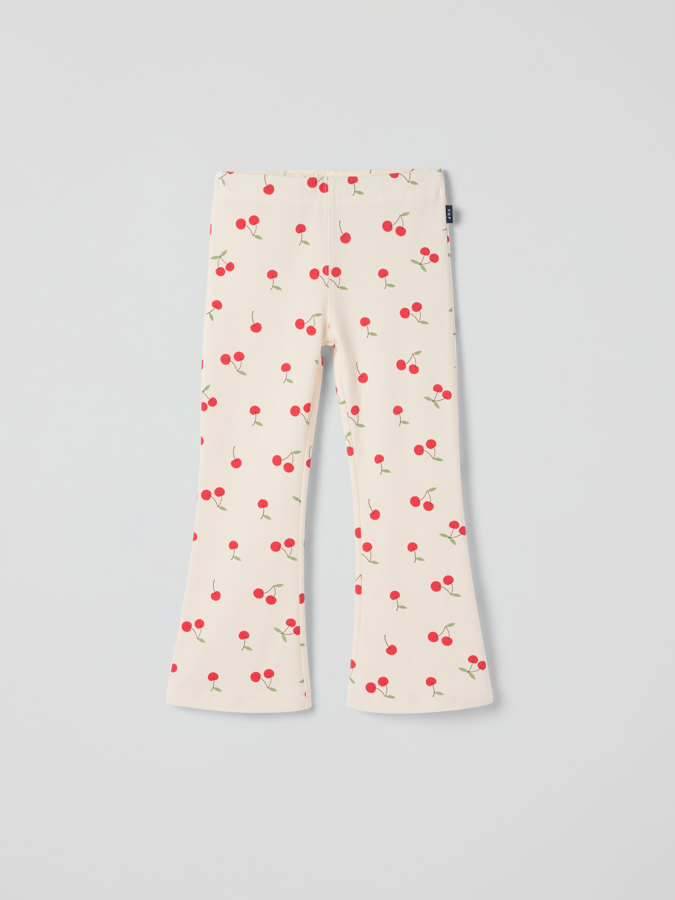 PLAY leveälahkeiset leggingsit PLAY leveälahkeiset leggingsit