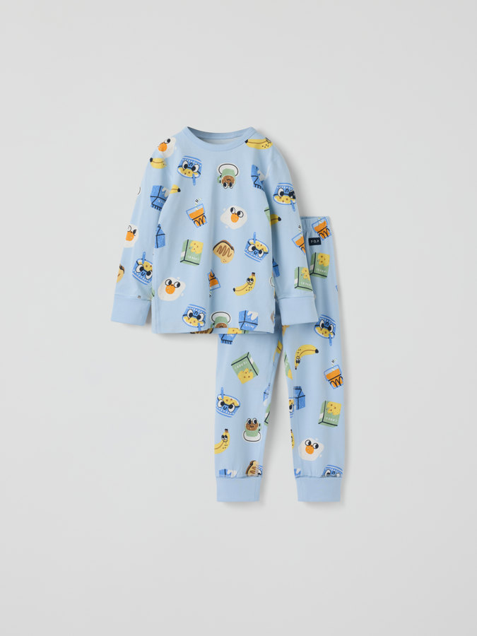 Pyjamat aamiainen Pyjamat aamiainen